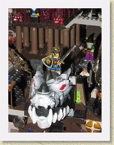 IMG_2713 * king, dragon head--upper angle * king, dragon head--upper angle * 2736 x 3648 * (2.68MB)