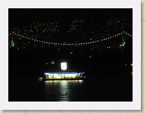 IMGP3423_Vancouver_Burrard_Inlet * Vancouver Burrard Inlet. Floating Chevron gas station. (Stanley Park.) Lion's Gate Bridge. West Vancouver. * Vancouver Burrard Inlet. Floating Chevron gas station. (Stanley Park.) Lion's Gate Bridge. West Vancouver. * 3264 x 2448 * (943KB)